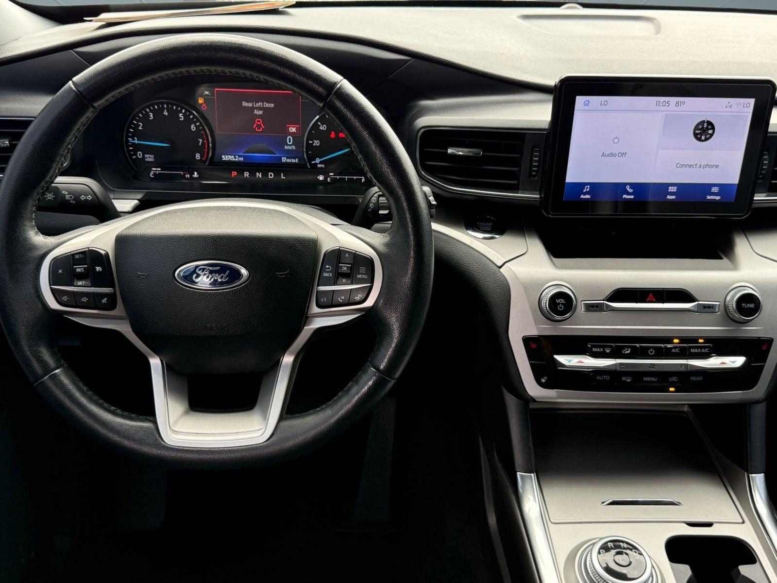 Certified 2022 Ford Explorer XLT w/ Equipment Group 202A image 30