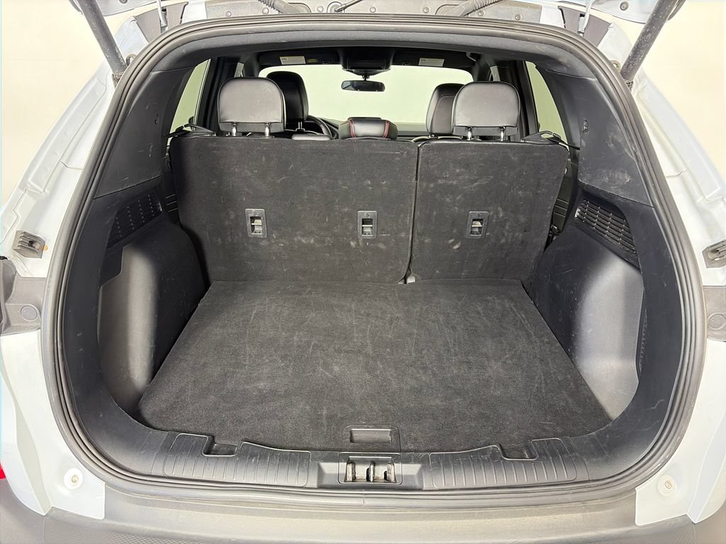 Certified 2025 Ford Escape ST-Line Select AWD/4WD image 27