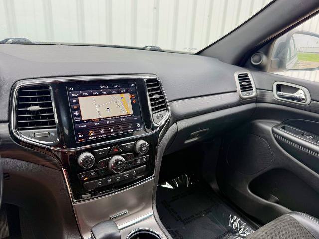 Used 2019 Jeep Grand Cherokee Altitude AWD/4WD image 23