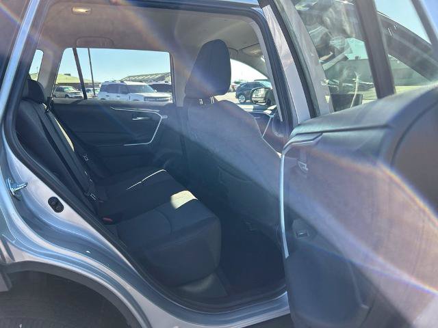 Used 2025 Toyota RAV4 XLE FWD image 10