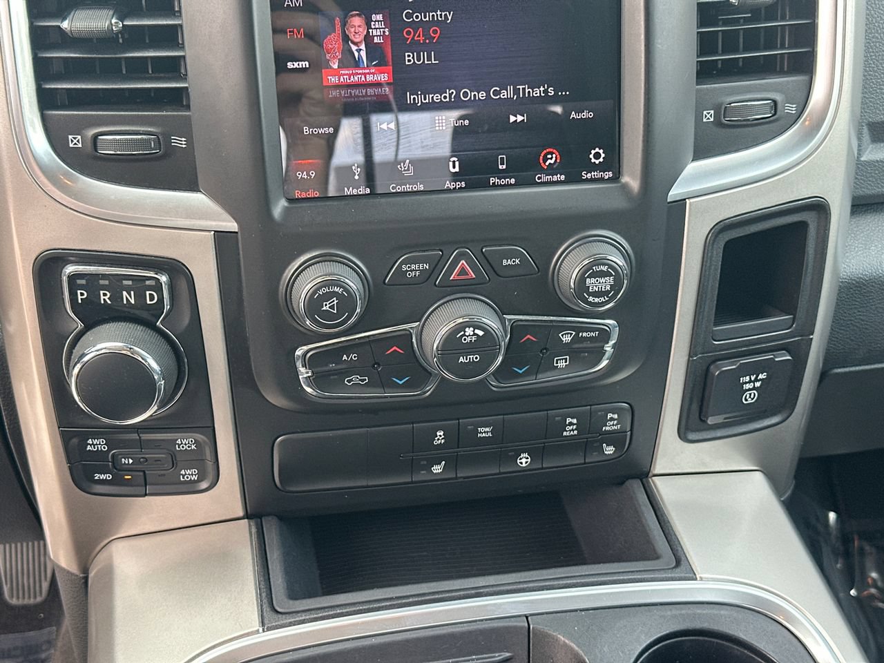 Used 2018 RAM 1500 Big Horn AWD/4WD image 31