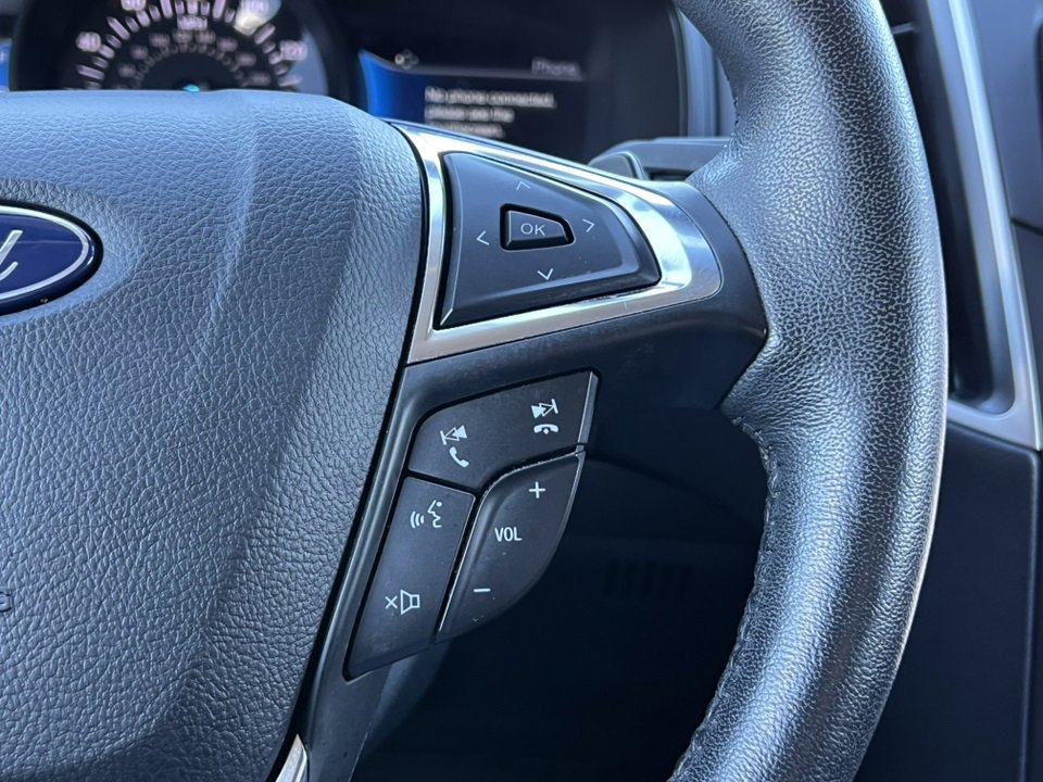 Certified 2022 Ford Edge SEL w/ Convenience Package image 26