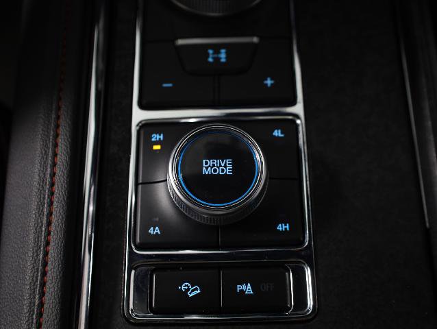 Certified 2024 Ford Expedition Limited AWD/4WD image 19