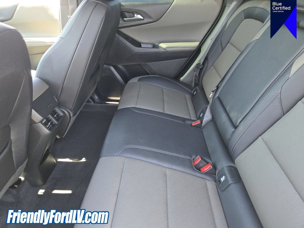 Used 2026 Chevrolet Equinox LT w/ Convenience Package II FWD image 13