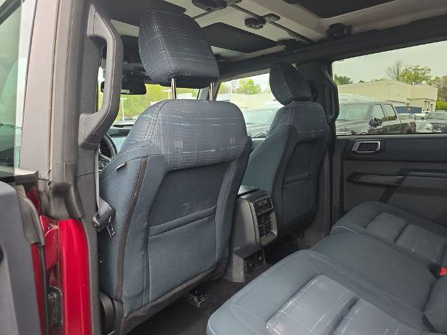 Certified 2025 Ford Bronco Heritage Edition AWD/4WD image 17