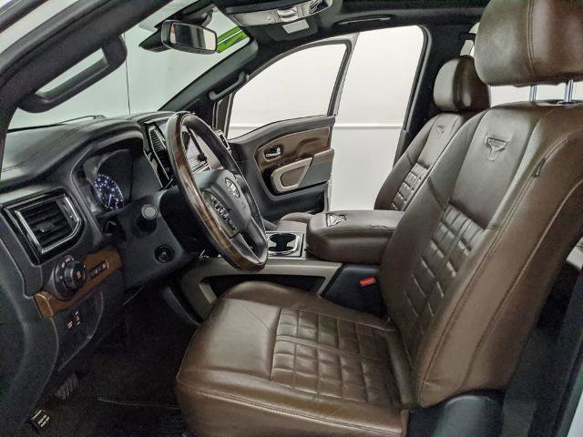 Used 2021 Nissan Titan Platinum Reserve w/ Moonroof Package AWD/4WD image 18
