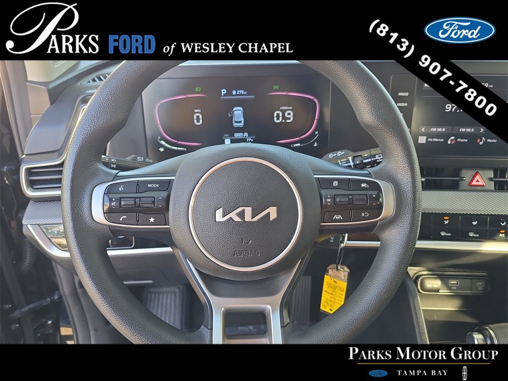Used 2023 Kia Sportage LX image 27