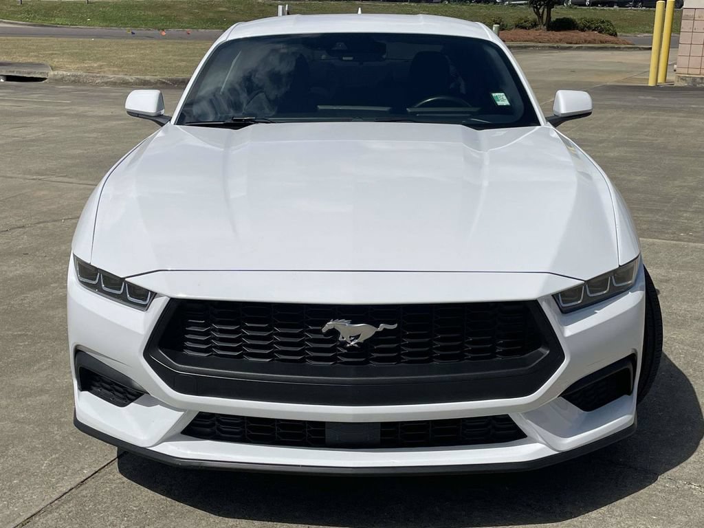 Certified 2024 Ford Mustang Coupe RWD image 8