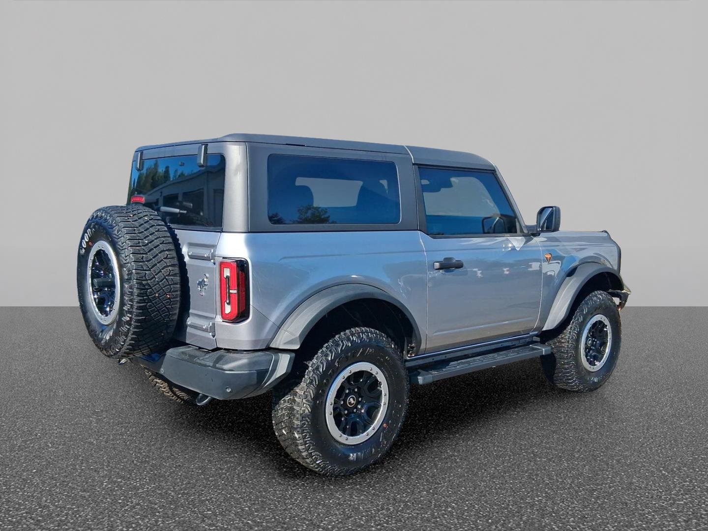 Certified 2024 Ford Bronco Badlands w/ Sasquatch Package AWD/4WD image 4