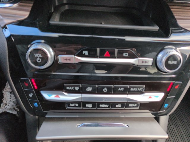 Certified 2023 Ford Explorer Limited AWD/4WD image 42
