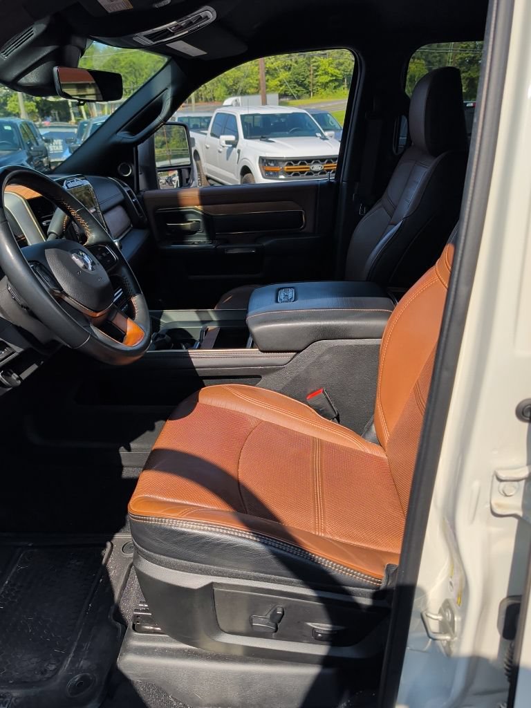 Used 2023 RAM 2500 Limited AWD/4WD image 7