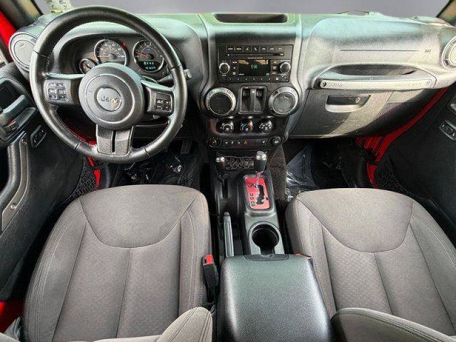 Used 2017 Jeep Wrangler Sport w/ Quick Order Package 24S AWD/4WD image 3