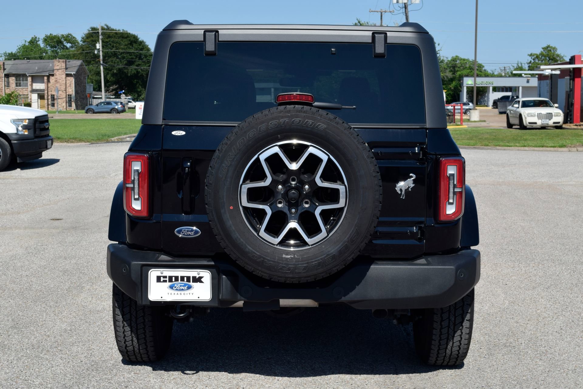 Certified 2025 Ford Bronco Outer Banks AWD/4WD image 5
