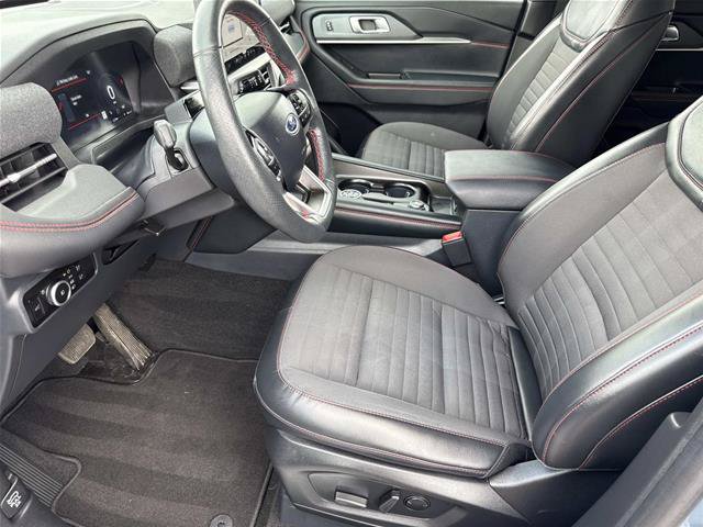 Certified 2025 Ford Explorer ST-Line AWD/4WD image 15