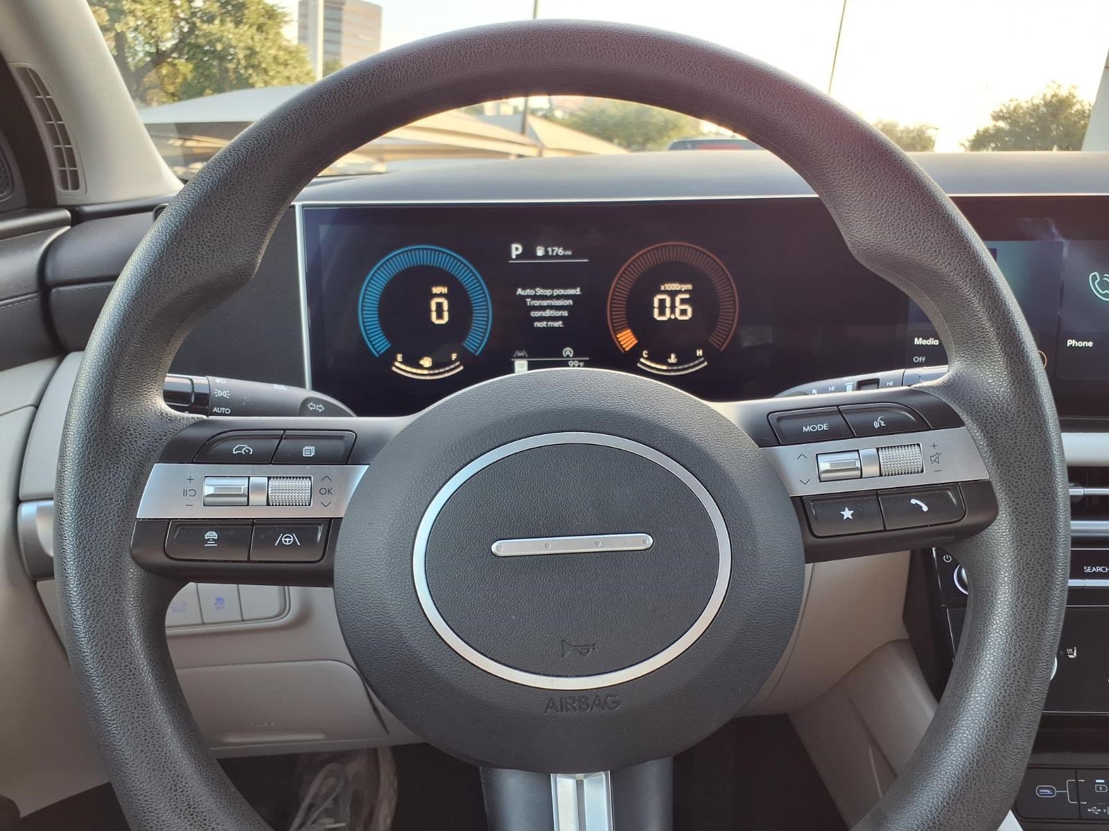Used 2025 Hyundai Tucson SEL FWD image 23