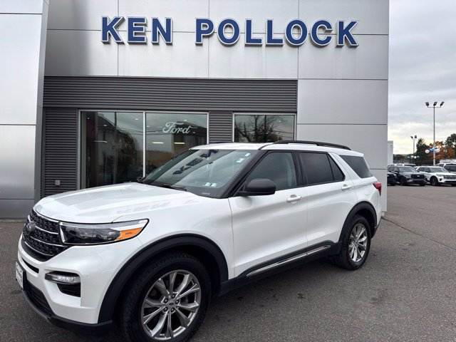 Certified 2023 Ford Explorer XLT w/ Equipment Group 202A AWD/4WD image 2