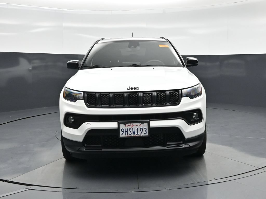 Used 2023 Jeep Compass Latitude AWD/4WD image 50