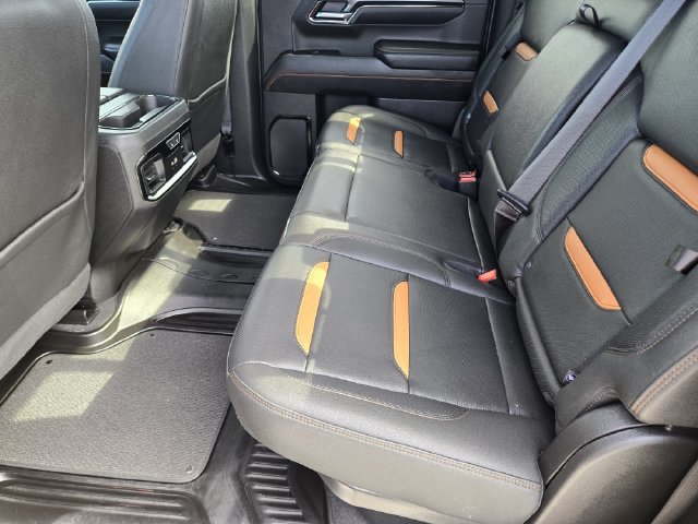 Used 2023 GMC Sierra 1500 AT4 w/ AT4 Premium Package AWD/4WD image 30