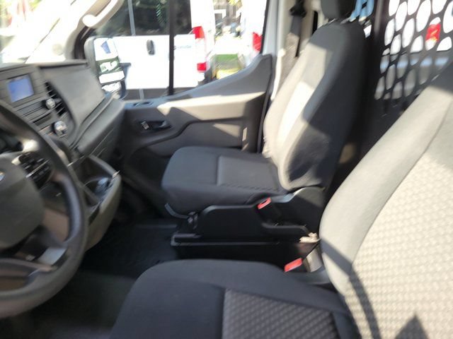Certified 2025 Ford Transit 250 Low Roof w/ Exterior Upgrade Package RWD image 18