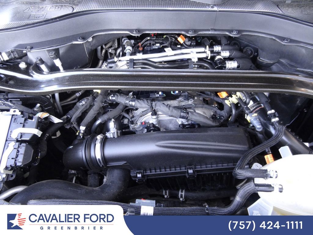 Certified 2025 Ford Explorer ST-Line AWD/4WD image 43