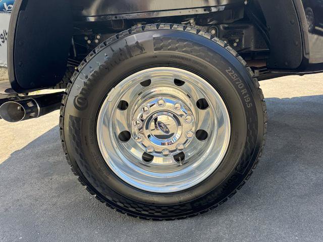 Certified 2026 Ford F450 Platinum w/ FX4 Off-Road Package AWD/4WD image 32