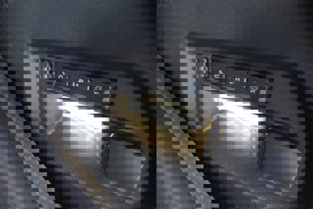 Certified 2025 Ford Explorer ST image 18