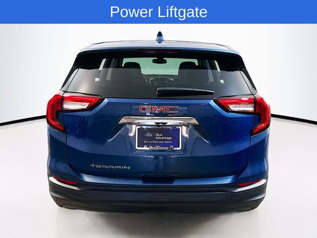 Used 2024 GMC Terrain SLE FWD image 25