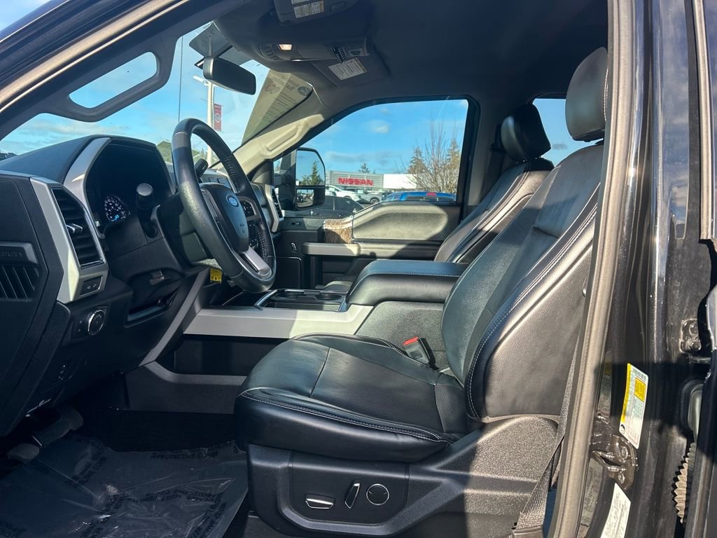 Certified 2019 Ford F350 Lariat image 6