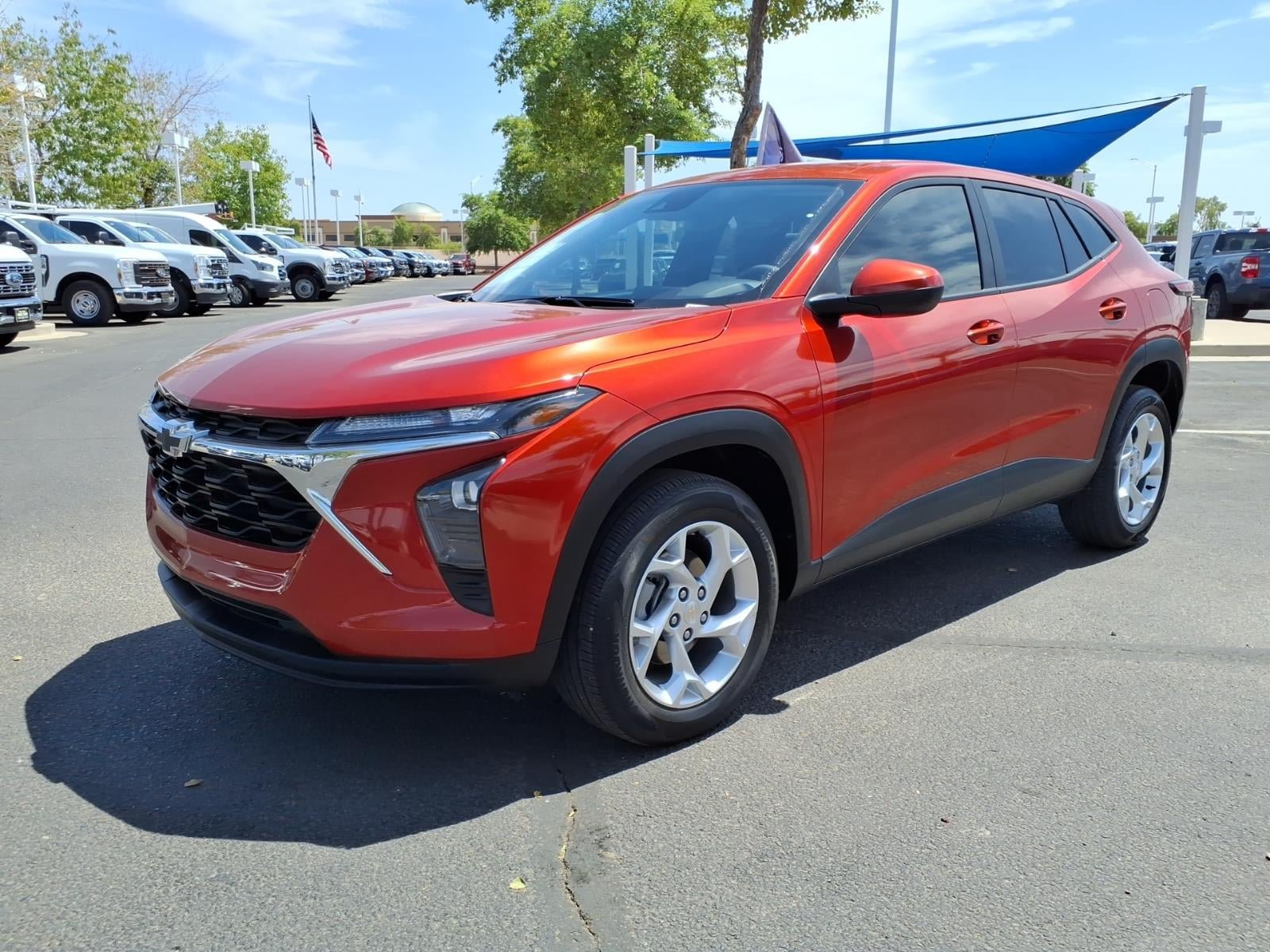 Used 2024 Chevrolet Trax LS w/ LS Convenience Package FWD image 8