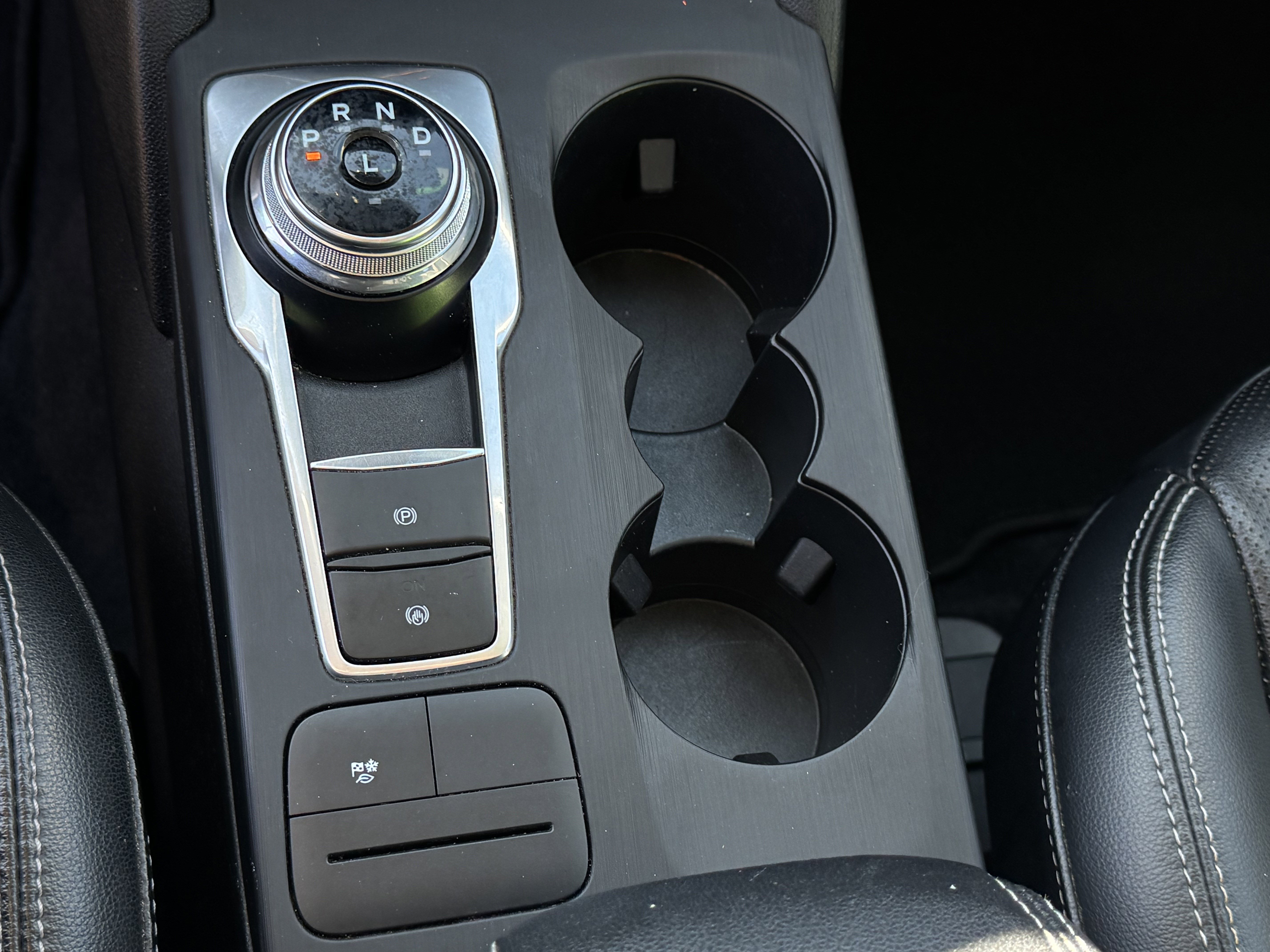 Certified 2021 Ford Escape SEL image 21