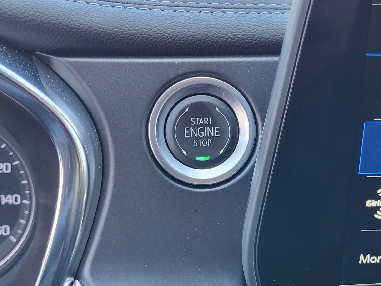 Used 2025 Chevrolet Blazer LT image 24