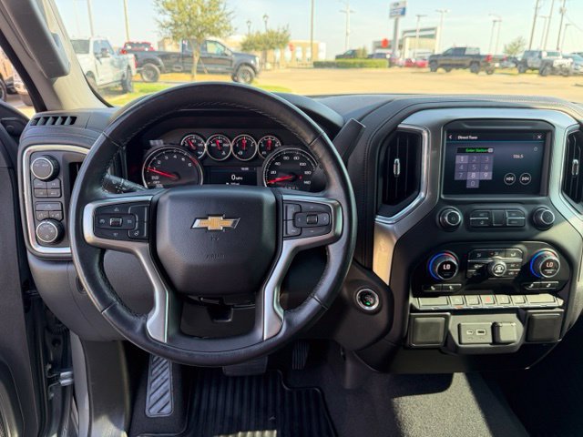 Used 2020 Chevrolet Silverado 1500 LT w/ All-Star Edition AWD/4WD image 14