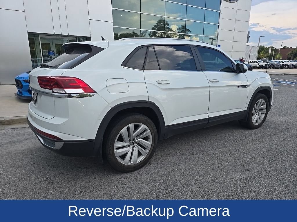 Used 2021 Volkswagen Atlas Cross Sport SE FWD image 4
