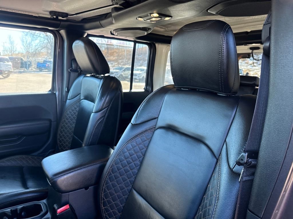 Used 2021 Jeep Wrangler Unlimited Sahara image 14