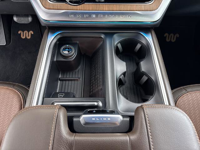 Certified 2025 Ford Expedition Max King Ranch AWD/4WD image 33