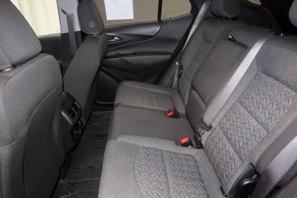 Used 2024 Chevrolet Equinox LT w/ LPO, Floor Liner Package FWD image 21