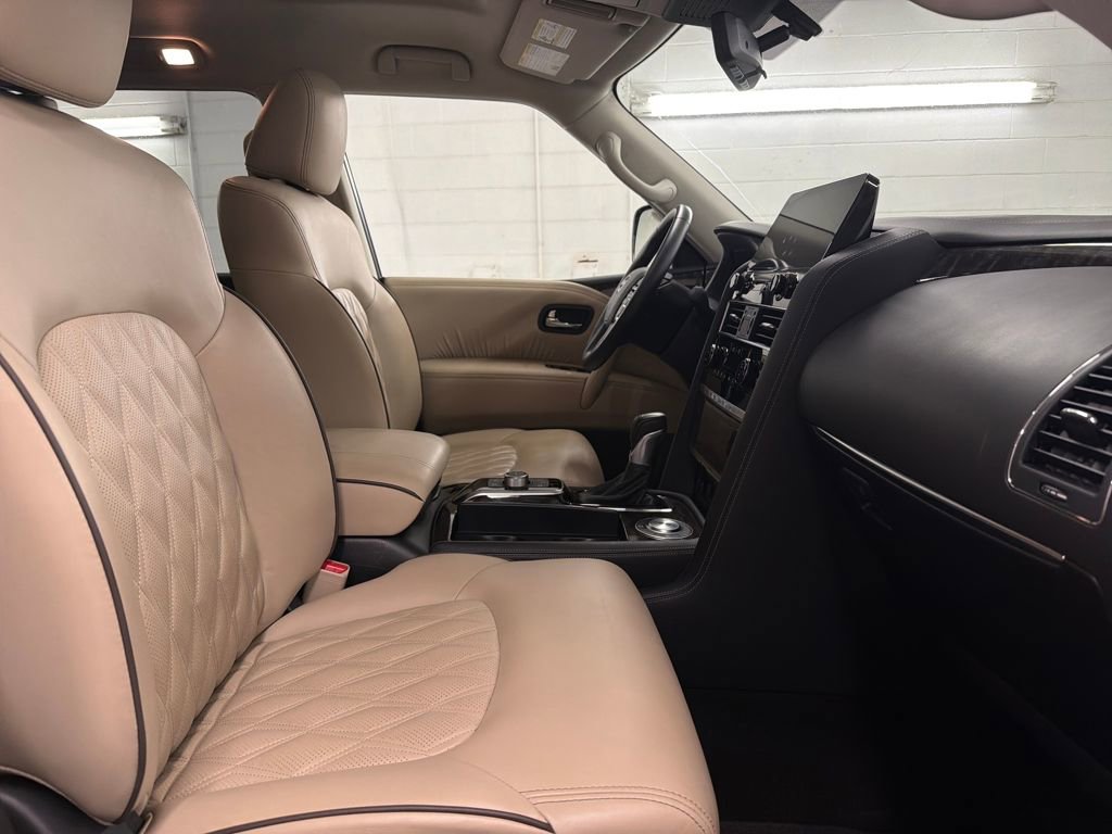 Used 2024 Nissan Armada Platinum w/ Captain's Chairs Package image 30