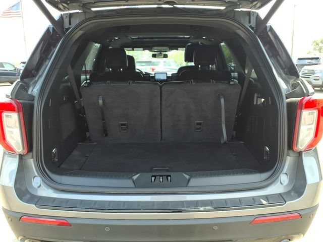 Certified 2024 Ford Explorer ST-Line w/ Class IV Trailer Tow Package AWD/4WD image 8