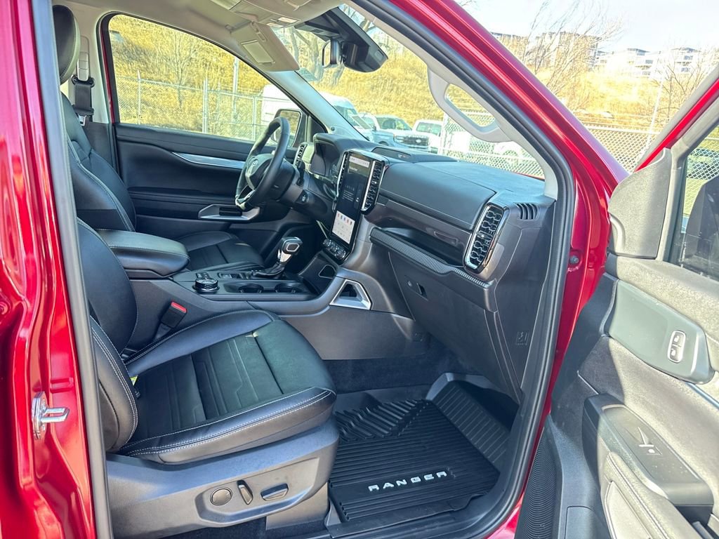 Certified 2025 Ford Ranger Lariat w/ FX4 Off-Road Package image 28