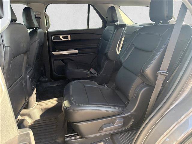 Certified 2024 Ford Explorer XLT w/ Equipment Group 202A RWD image 18