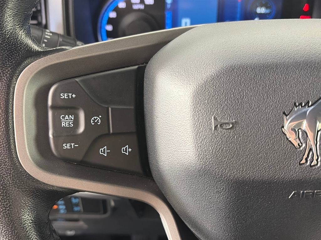 Certified 2022 Ford Bronco Black Diamond image 17