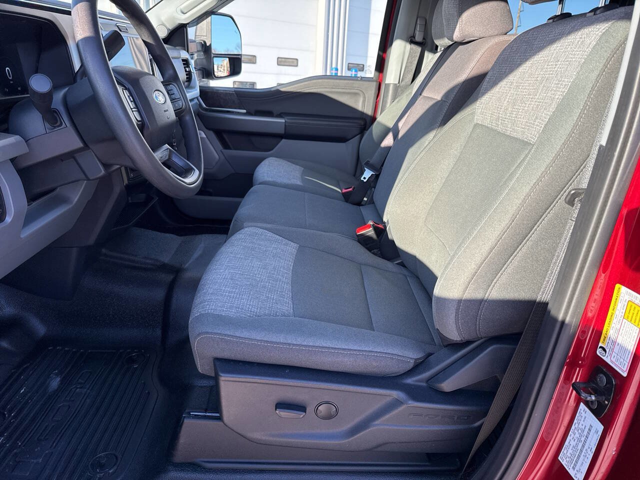 Certified 2025 Ford F350 XLT w/ Black Appearance Package image 36