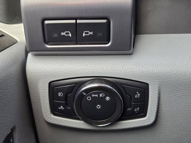 Certified 2022 Ford F450 Limited w/ FX4 Off-Road Package AWD/4WD image 24