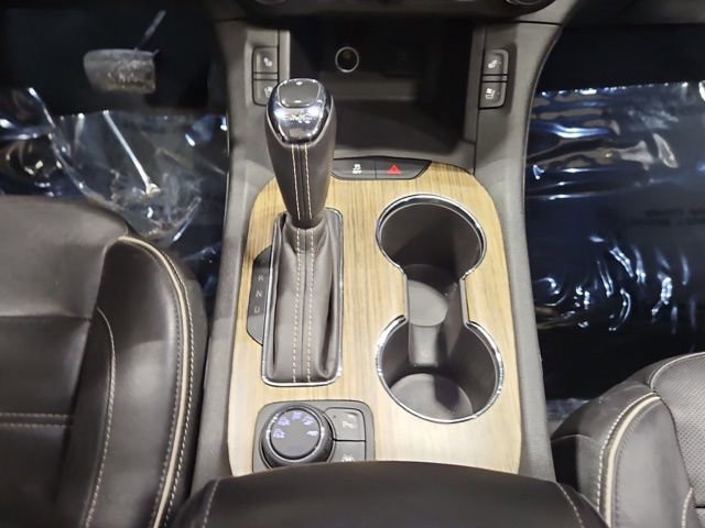 Used 2019 GMC Acadia Denali w/ Technology Package AWD/4WD image 15