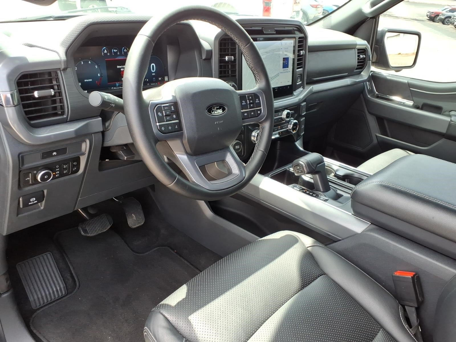 Certified 2025 Ford F150 XLT RWD image 12