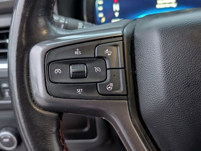 Used 2022 Chevrolet Suburban RST w/ Luxury Package image 25