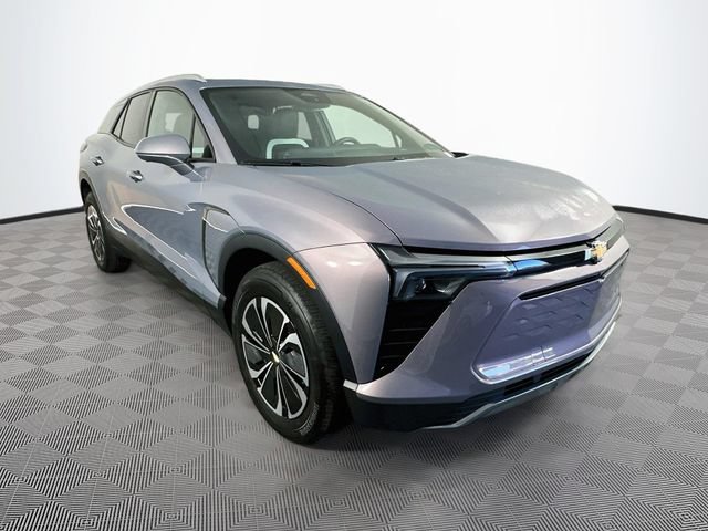 Used 2024 Chevrolet Blazer EV LT AWD/4WD image 4
