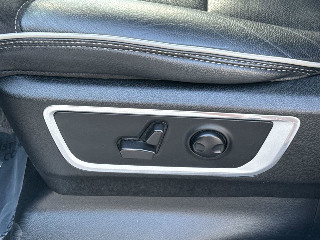 Used 2022 RAM 1500 Laramie image 25