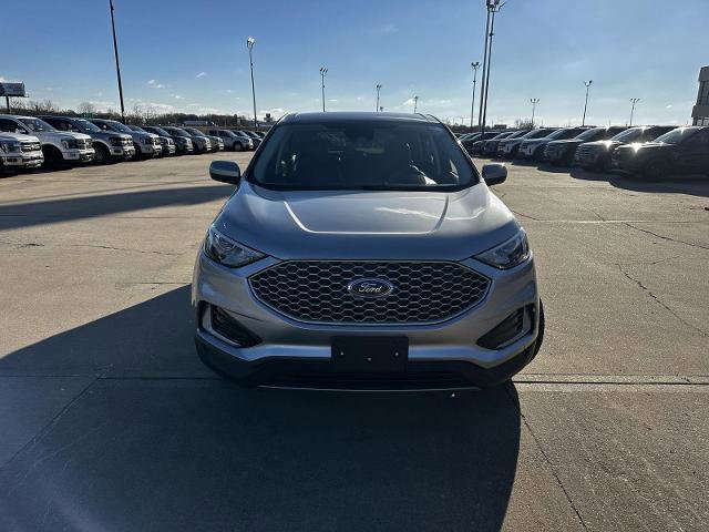 Certified 2023 Ford Edge SEL image 3
