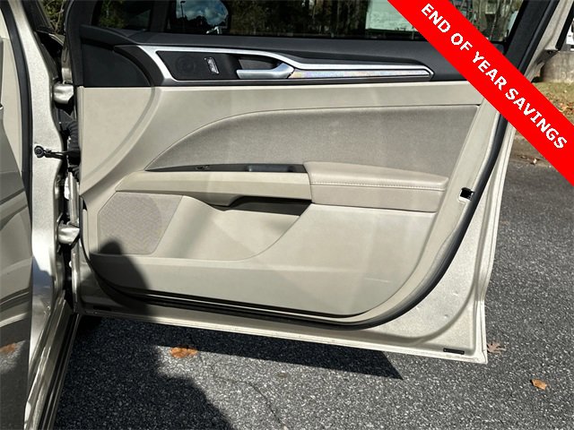 Certified 2019 Ford Fusion SE image 14